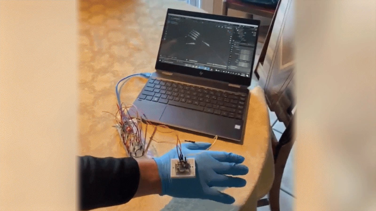 Wiring a Glove to a 3D Hand